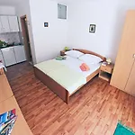 Lora Studio Sea & Oldtown View With Parking
